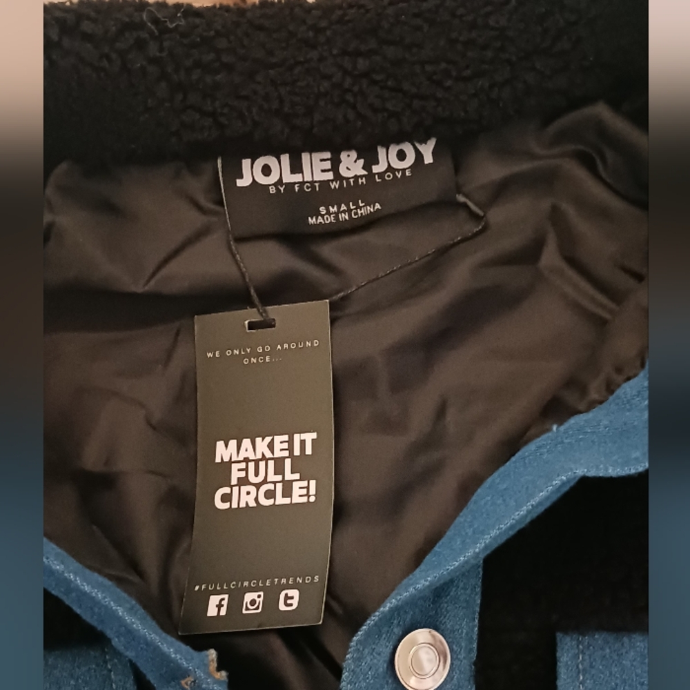 Jolie & Joy Black Teddy/Denim Cropped Jacket Small NWT - Picture 10 of 11
